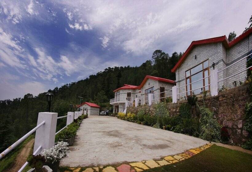 فندق Oyo 5928 Village Live In Resort