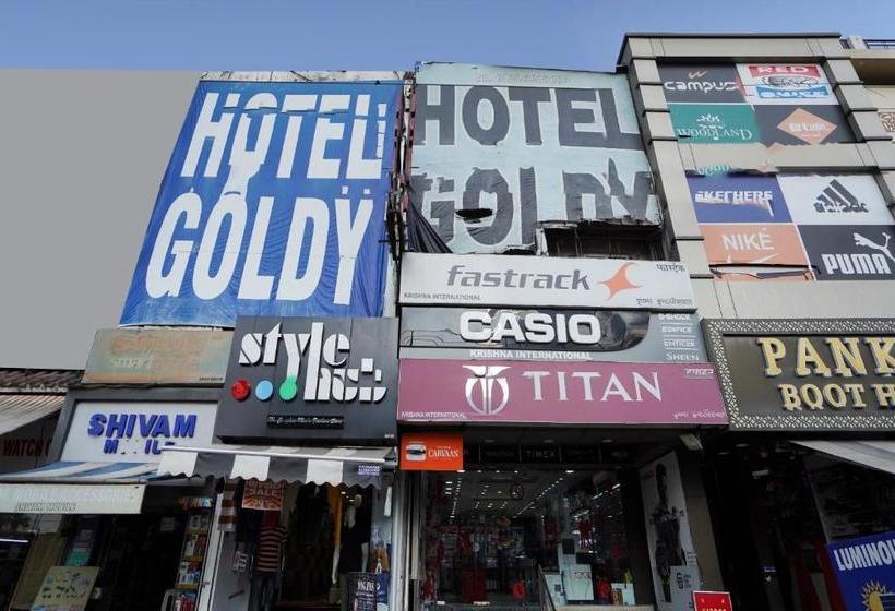 Отель Oyo 75255  Goldy