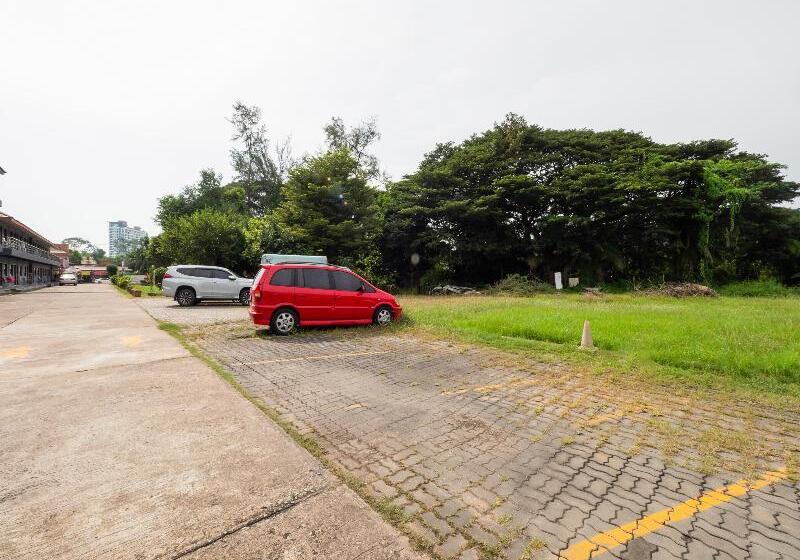 호텔 Oyo 75370 Saowanee Resort And Apartment