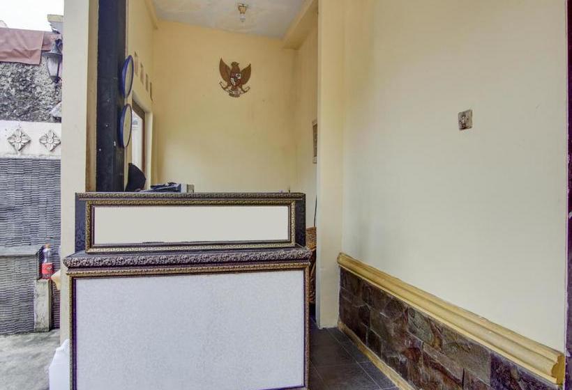 ホテル Oyo 90074 Barkah 46