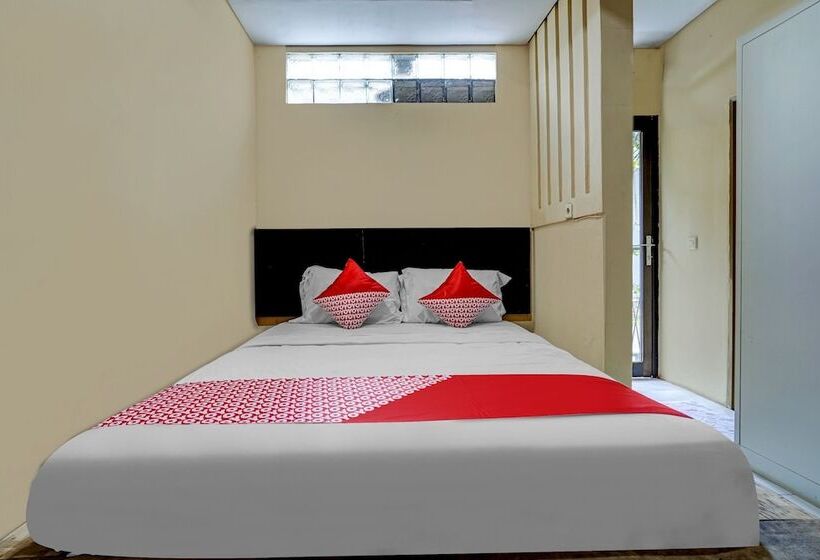 Отель Oyo 90081 Pondok Sabaraya 2 Syariah