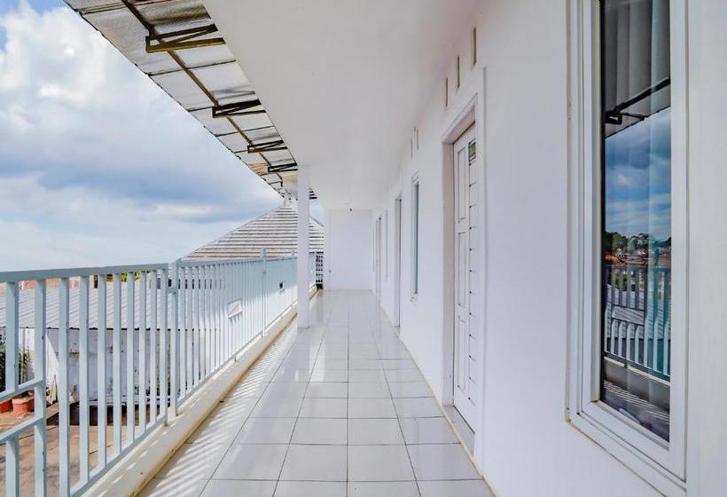 Отель Oyo 90086 Pondok Tasyiq Guest House