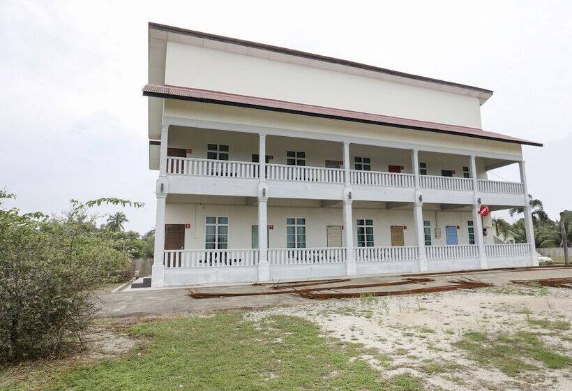 فندق Oyo 90135 Saujana Villa Cherok Paloh