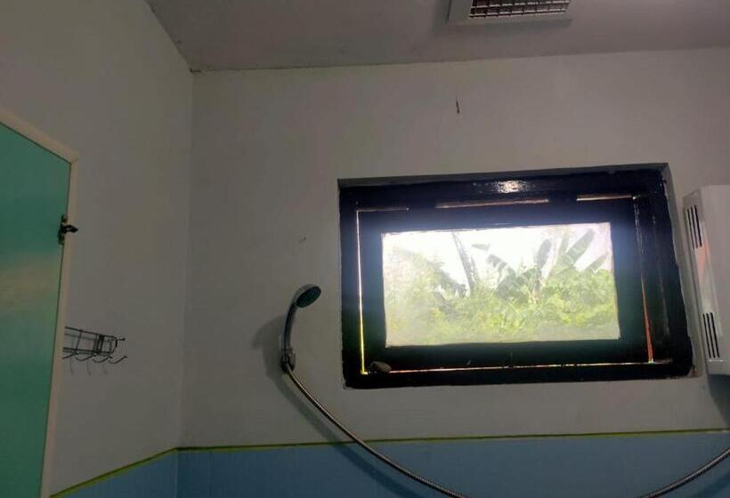 فندق Reddoorz Plus Near Alun Alun Sumenep