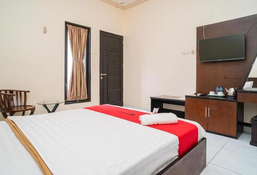 فندق Reddoorz @ Wisma Pangrango