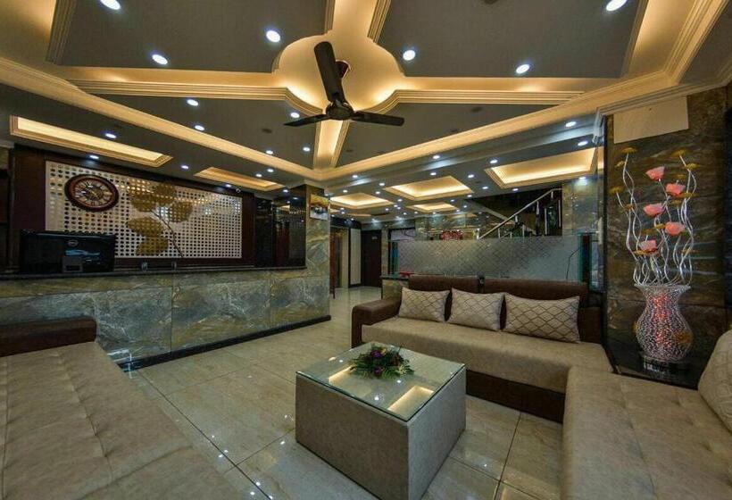 فندق Royal Milad