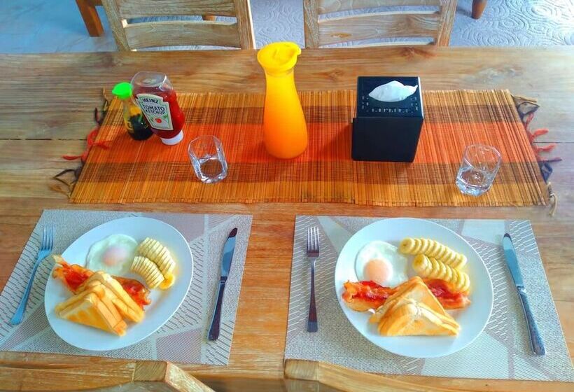 هتل Sea Fun Villa