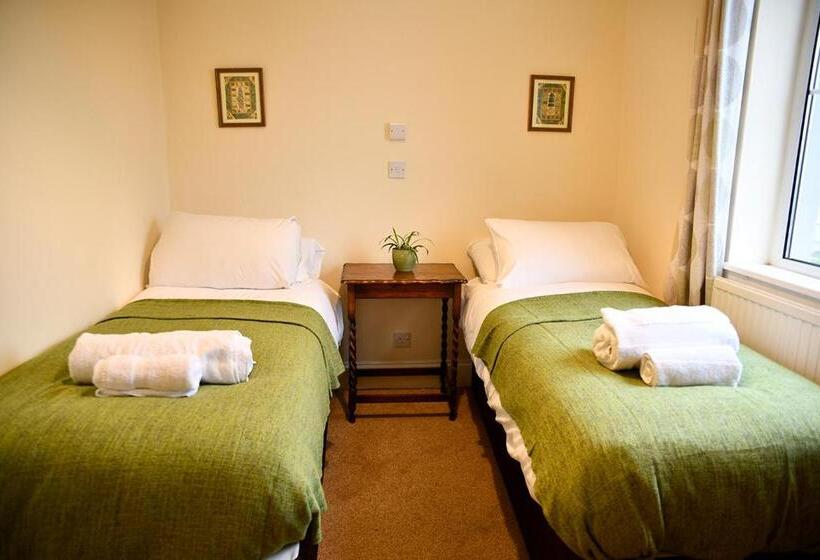 هتل The Maycliffe