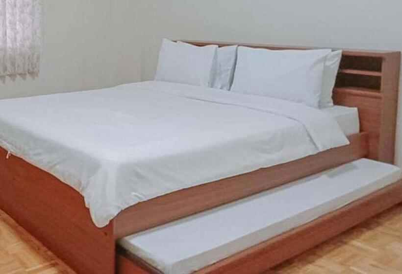 Отель Villa Lotus E06 Syariah Redpartner