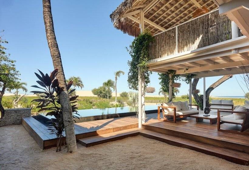 בית מלון כפרי Villa Praia   La Villa Group