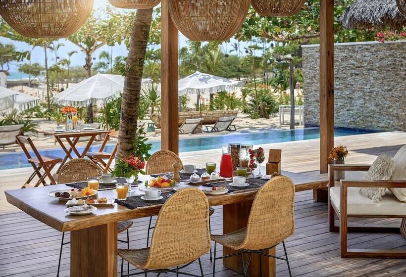 בית מלון כפרי Villa Praia   La Villa Group