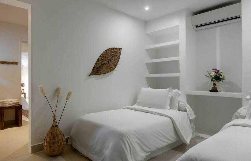 בית מלון כפרי Villa Praia   La Villa Group