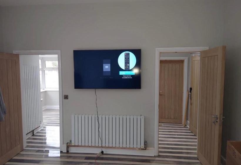 The Luxe Apartments   Burton Upon Trent   Short & Long Stay Luxury Accommodation