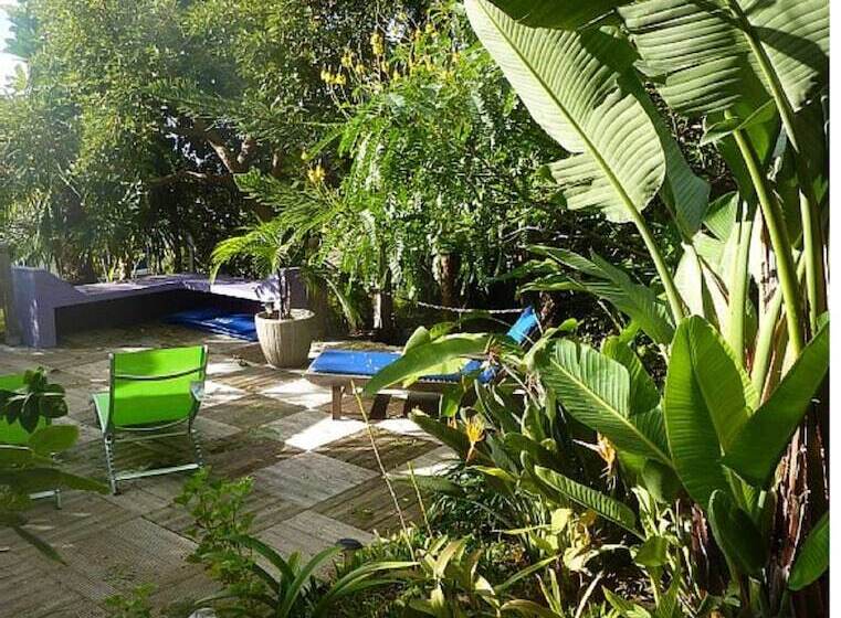 Old Post Office House   Etc Madeira