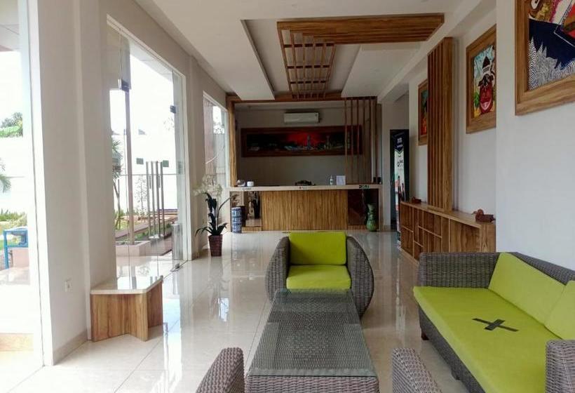 Oyo 90102 Edotel By Dbest Hospitality