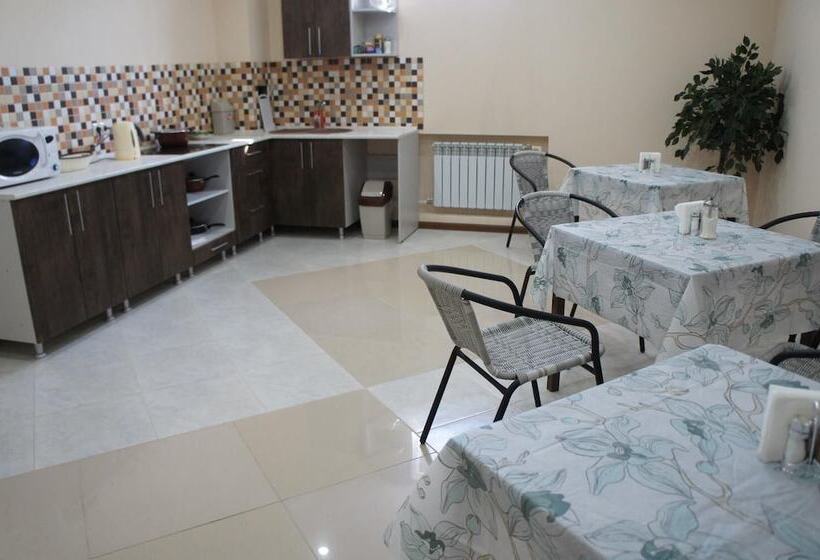 پانسیون Guest House Volgograd
