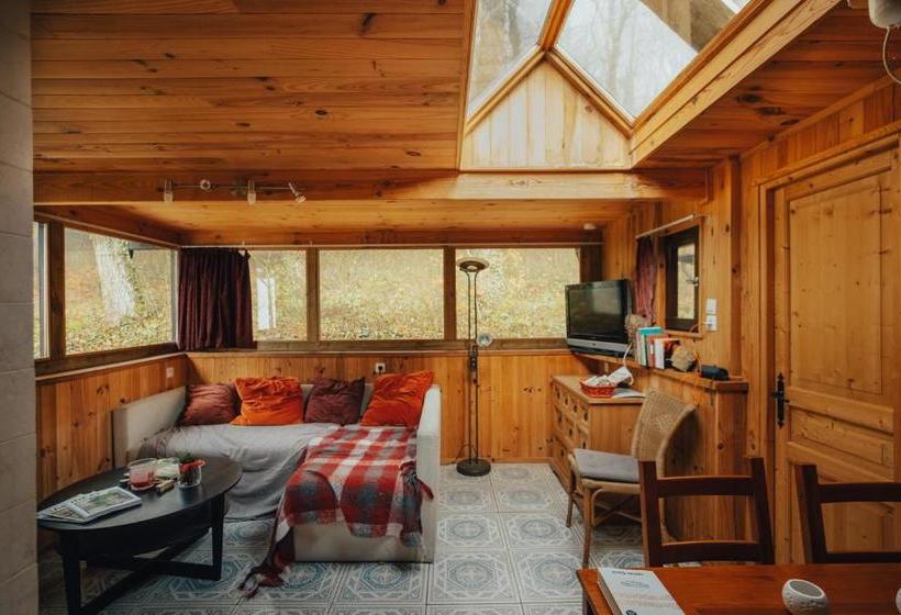 بنسيون Ecolodge Le Grand Nichet