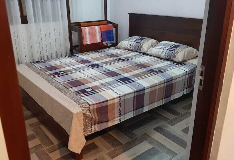 ペンション Riverston Lodge