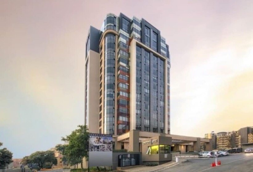 Sandton Skye Apartment   616