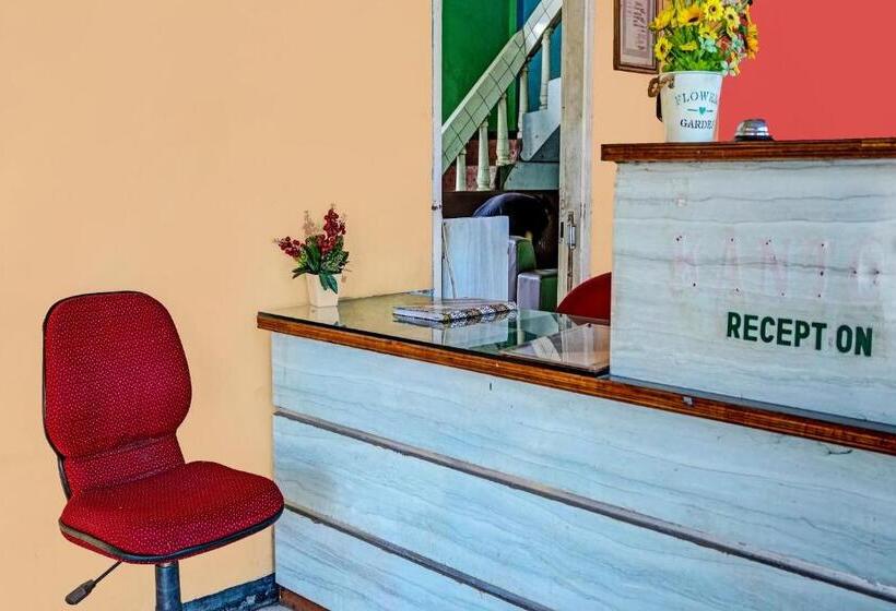 Spot On 91798 Hotel Grand Mutiara