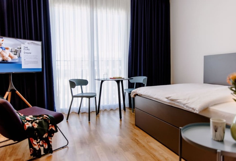 The Flag Meiller Garten