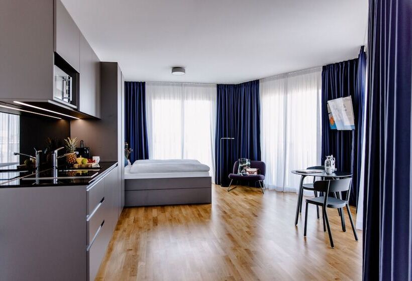 The Flag Meiller Garten