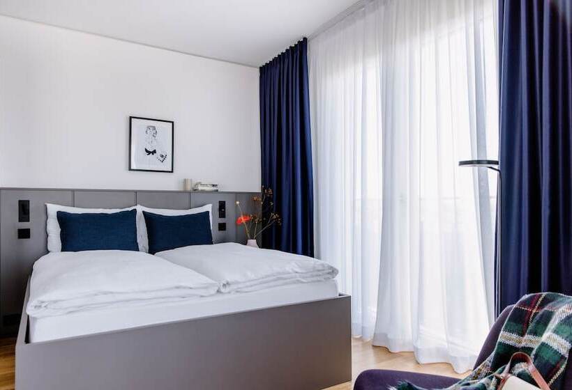 The Flag Meiller Garten