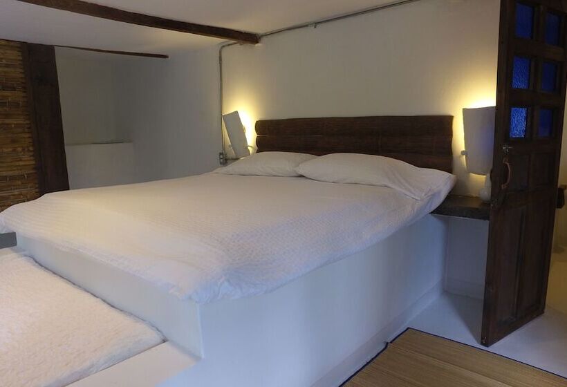 Viga Vieja El Jardin By Nomad Guru