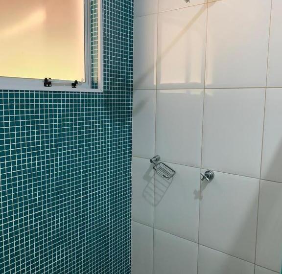 فندق صغير Taipas Pousada E Camping