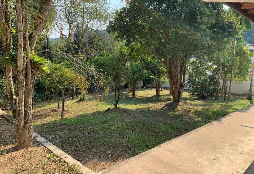 فندق صغير Taipas Pousada E Camping