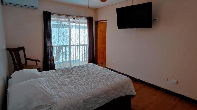 Apartotel Villa Alta Tamarindo