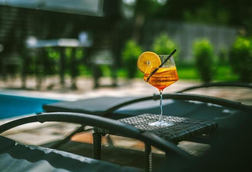 مبيت وإفطار Palkonyha Panzió Speiz