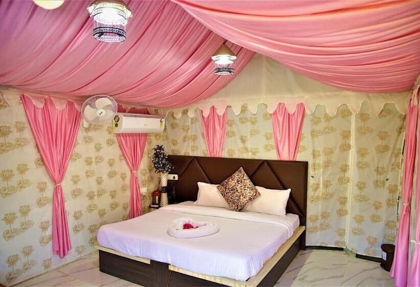 Hoa Resorts   Mountain View With Infinity Pool