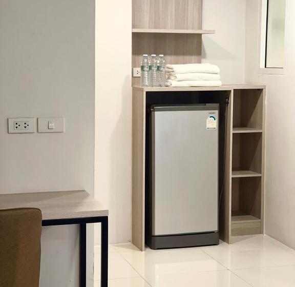 Bear’s Den Hotel Pattaya