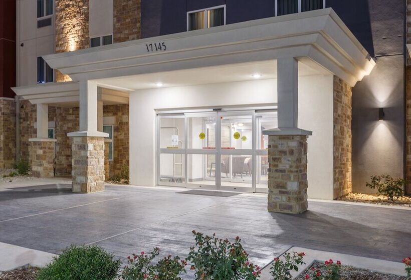 Отель Candlewood Suites   San Antonio   Schertz, An Ihg