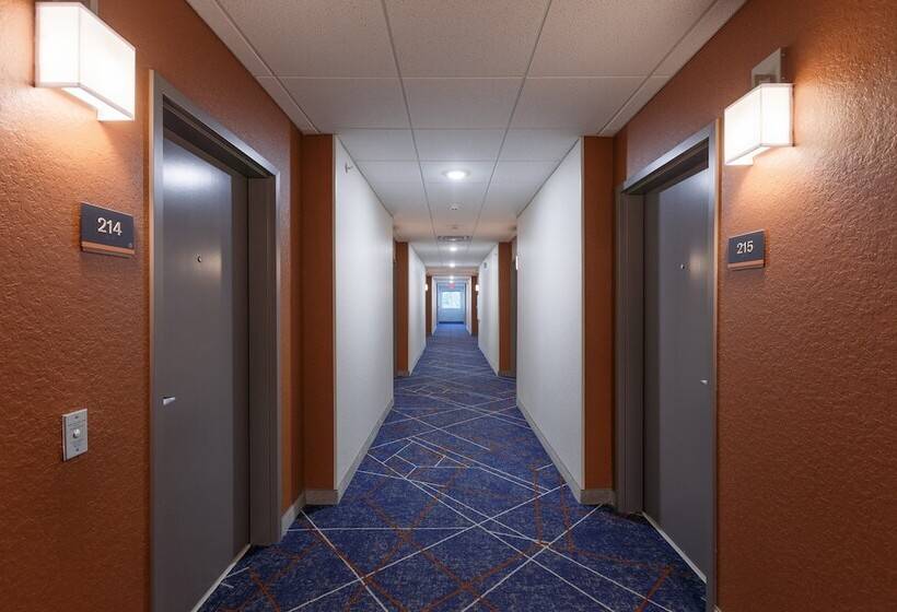 Отель Candlewood Suites   San Antonio   Schertz, An Ihg