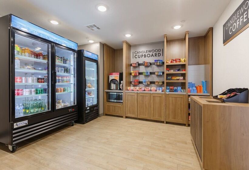 Отель Candlewood Suites   San Antonio   Schertz, An Ihg