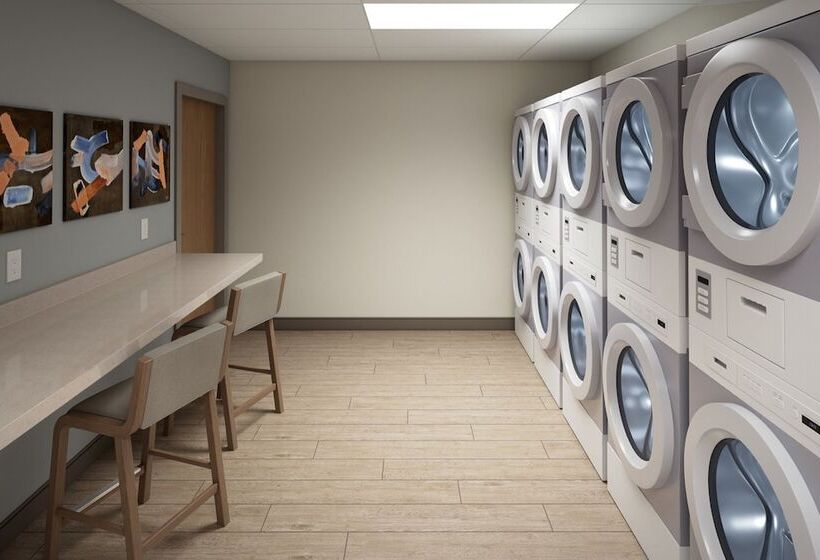 Отель Candlewood Suites   San Antonio   Schertz, An Ihg