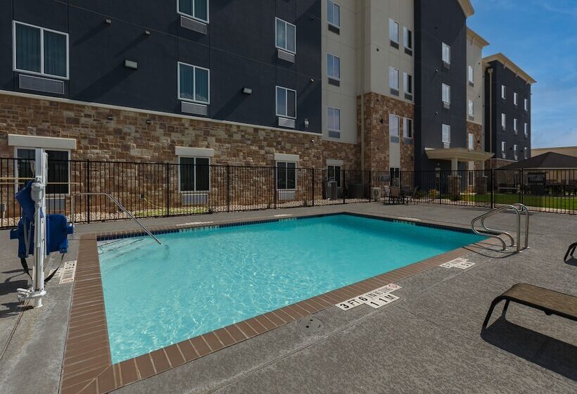 Отель Candlewood Suites   San Antonio   Schertz, An Ihg