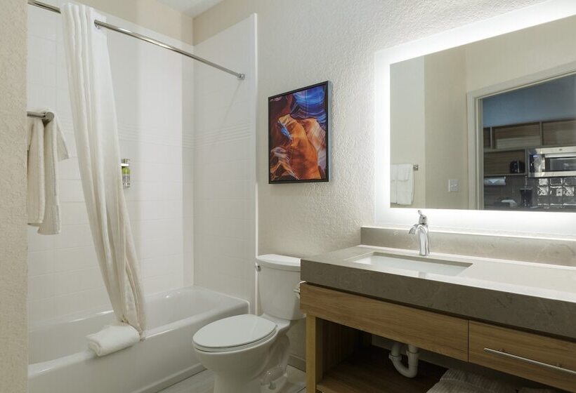 Отель Candlewood Suites   San Antonio   Schertz, An Ihg