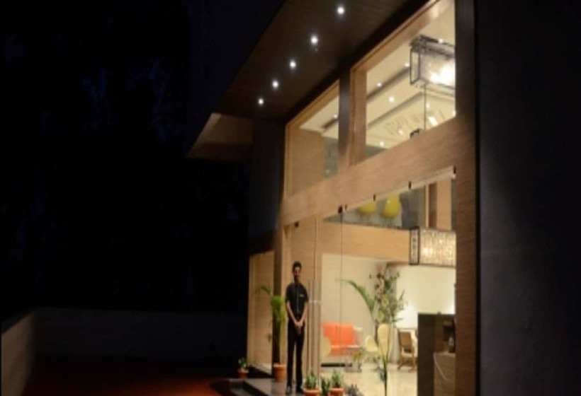 בית מלון כפרי Amora