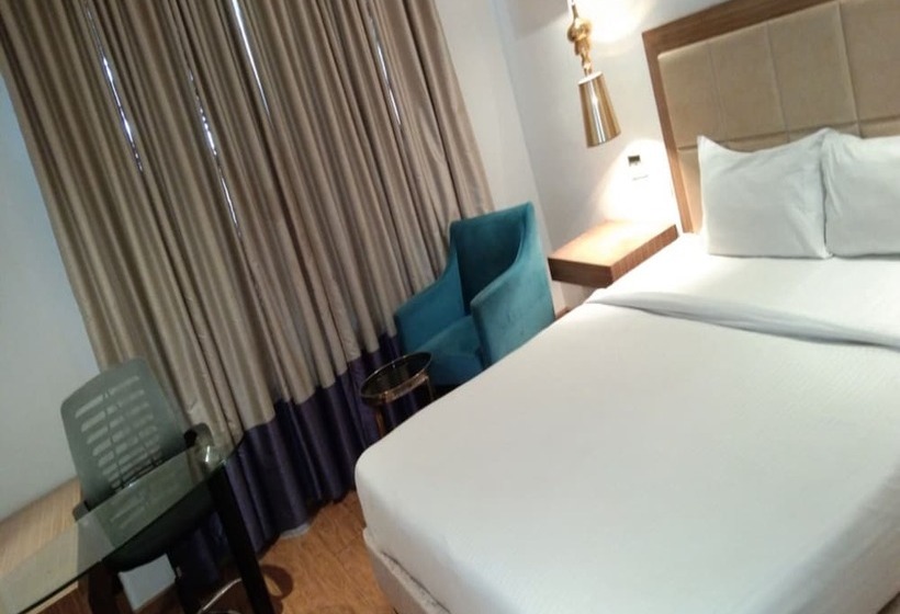 בית מלון כפרי Amora