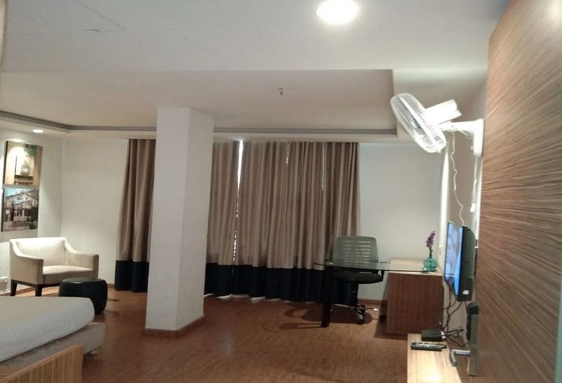 בית מלון כפרי Amora