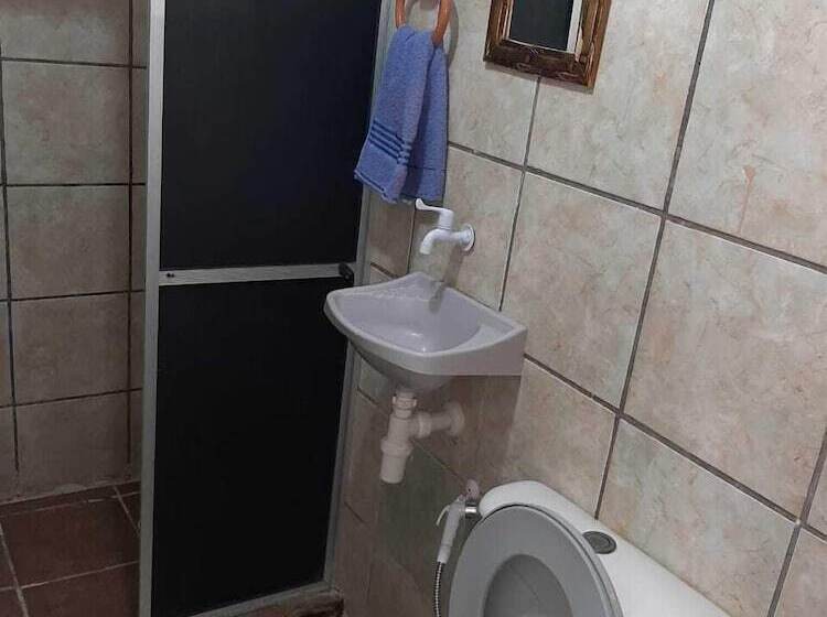 Отель Casa Aeroporto Pousada