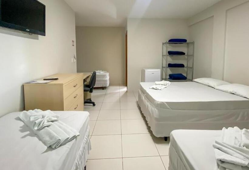 فندق Center Plaza