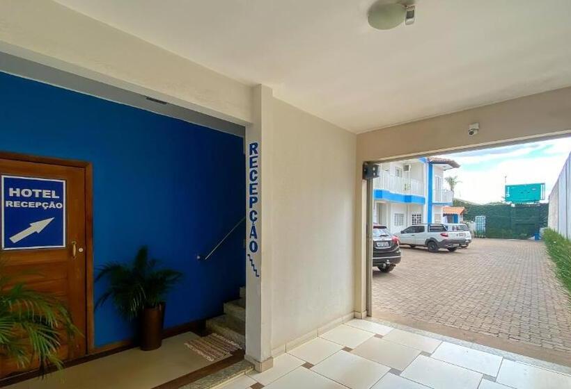 فندق Center Plaza