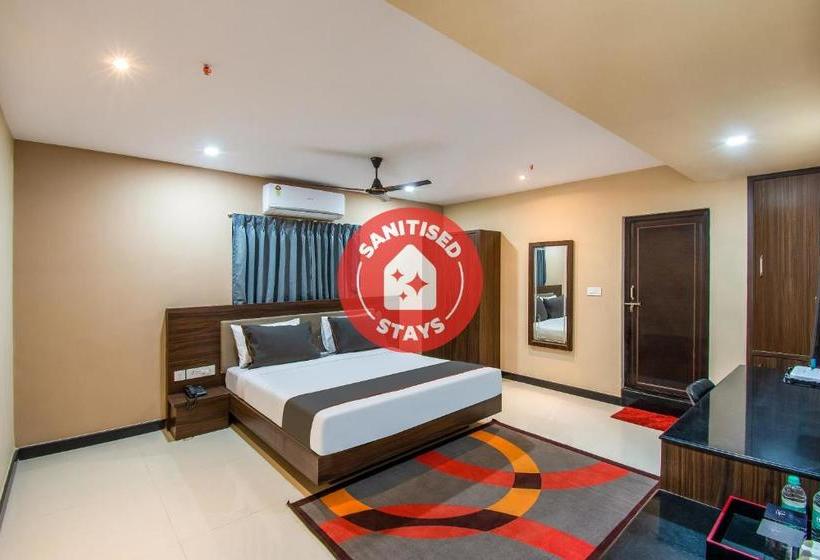 호텔 Collection O 76265 Rosee Wood