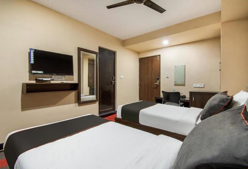 호텔 Collection O 76265 Rosee Wood