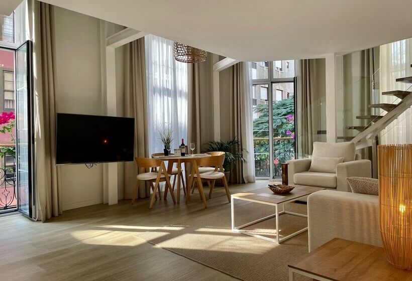 فندق Emblemático Hi Suites