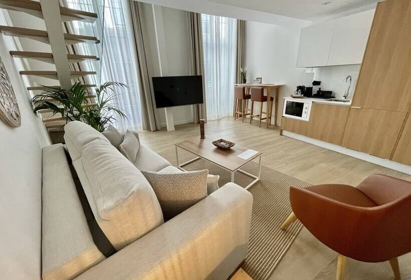 فندق Emblemático Hi Suites